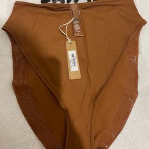 NWT SKIMS Jelly Sheer Cheeky Brief X-Small Size In Copper